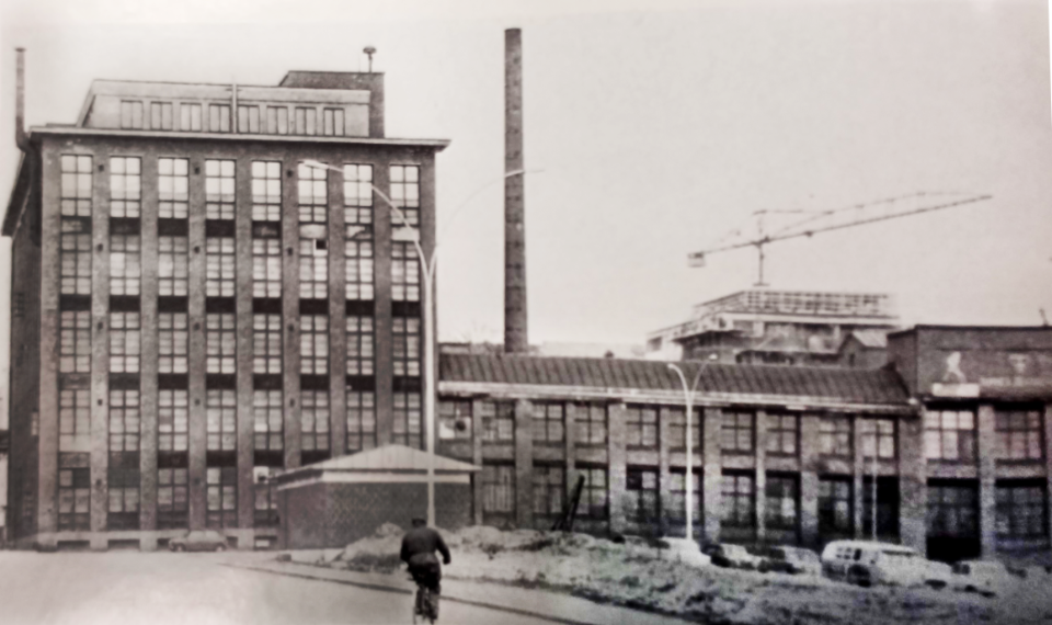 Tammer Tehtaat Oy:n Tampereella Näsilinnankatu 43:ssa sijainneet teollisuuslaitokset (kuva tehtaiden julkaisusta)