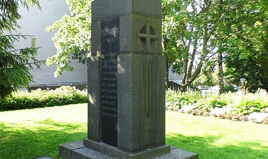 Keravan_sankarimuistomerkki_kuva@Harry Röneholm