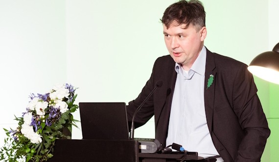 juhlaseminaari_artikkeli