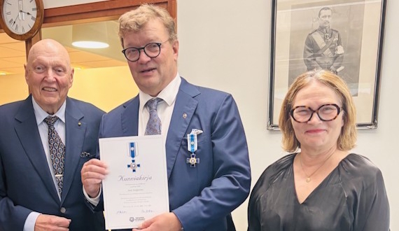 Kunniamerkki_Jouni_Kemppainen_artikkeli