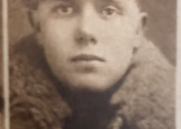 kuvassa sotilas