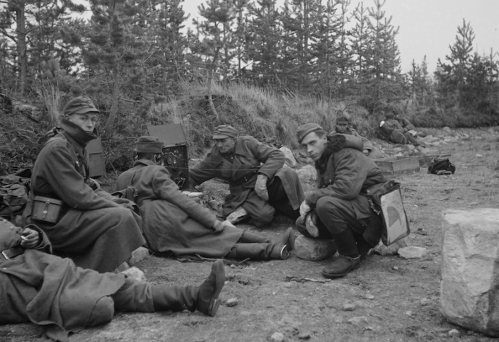 Tulenjohtopaikka Muonion liepeillä ennen varsinaisen keskustan valtausta.